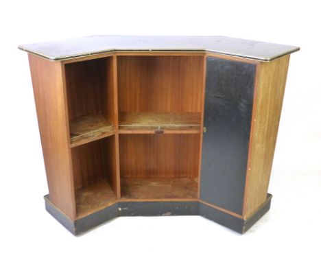 An Art Deco-style teak, brass and ebonised bar of breakfront form by Turnidge of London, w. 149.8 cm CONDITION REPORT: Struct