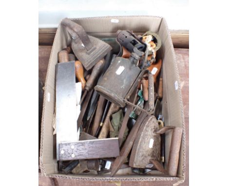 A COLLECTION OF VINTAGE TOOLS and sundries