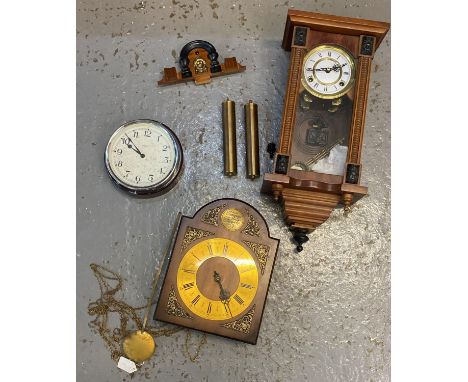 Box of assorted mantle and wall clocks, clock parts etc.  (B.P. 21% + VAT) 