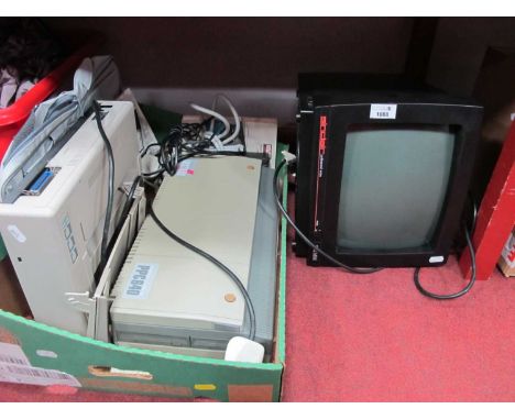 Amstrad Computer, System PPC640. Olivetti Peripherals DM100, Sinclair S-12mm monitor, etc.