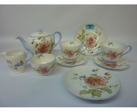 Shelley 'Chrysanthemum' R2377 nine piece tea for two set Condition Report Cracked and repaired sugar bowl
All other items in 