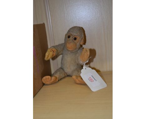 A possibly Steiff lambs wool jointed monkey, with felt face, hands, etc (no markings)
