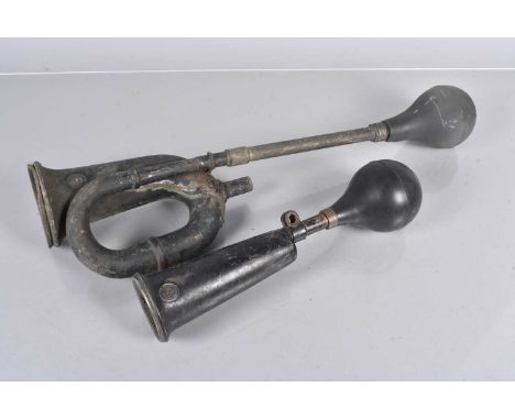 A vintage King of the Road No.63 car horn, together with a P&amp;H Vintage Car Horn (2)