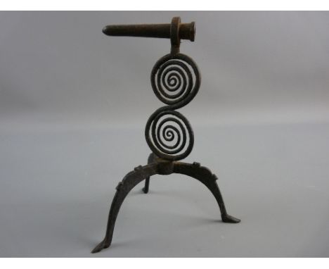 AN ALL METAL TRIPOD GOFFERING IRON having a double swirled column, 18 cms high