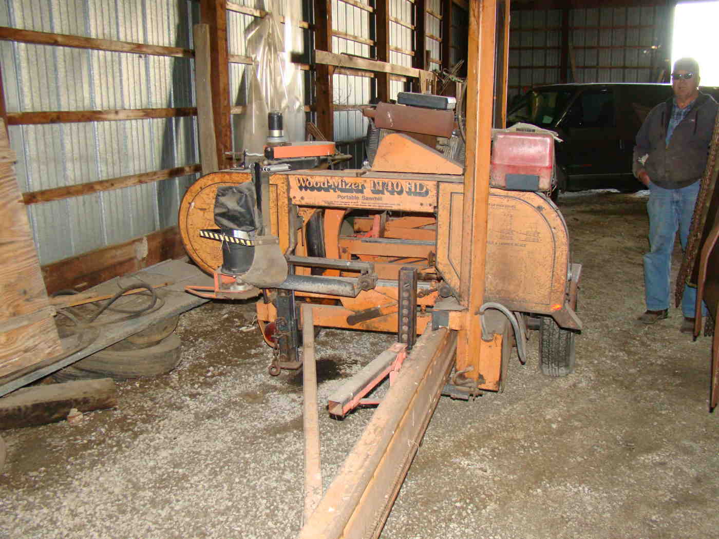 1988 Portable Saw mill Wood-Mizer LT40 HD, D-Barker, Onen 20hp engine 