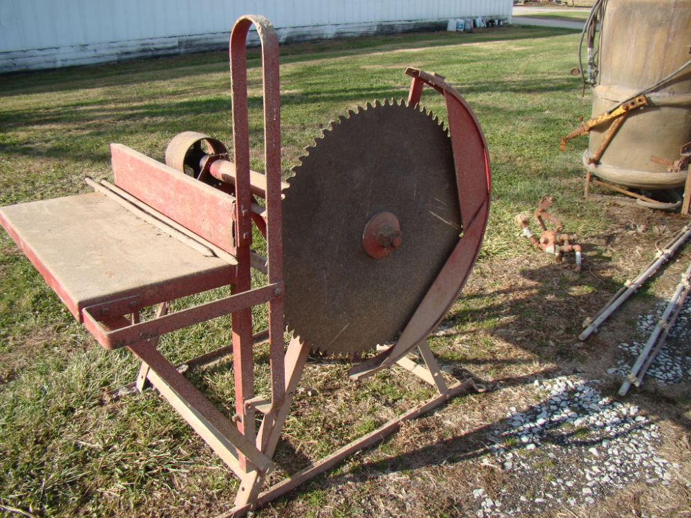 Old Buzz Saw