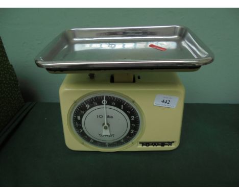 Cream and plated mid 20th century set of Tower kitchen scales (0 - 10 Lbs)