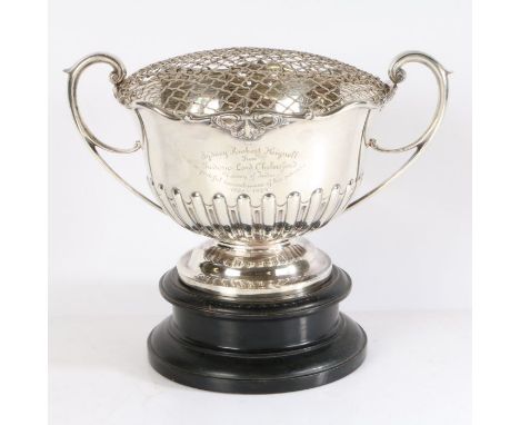 A George V Silver Rose Bowl, hallmarked for Sheffield 1916,&nbsp; double scroll handles, half fluted decoration, detachable f