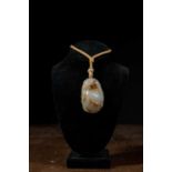 CHINESE WHITE JADE PENDANT
