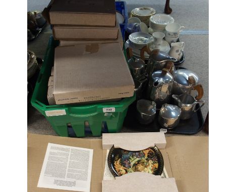 Picquot Ware teawares and Bradford Exchange Russian themed collectors plates Condition Report: Not available for this lot