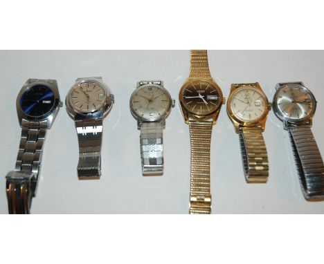 A collection of various vintage watches Condition Report: Available upon request