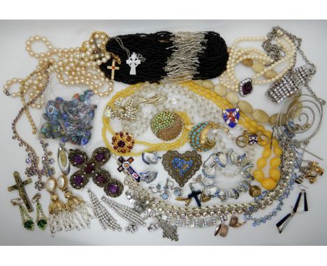 A collection of vintage costume jewellery to include, millefiori beads (loose), a large jewelled cross, Sphinx earrings etc C