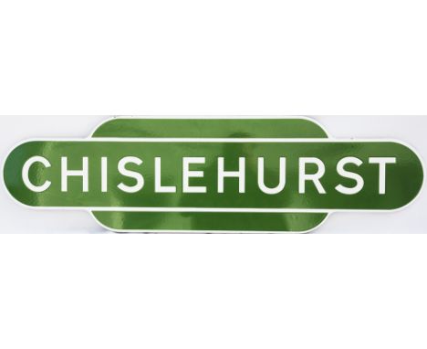 Totem BR(S) CHISLEHURST fully flanged, light green. Ex SER station between Elmstead Woods and Petts Wood. Virtually mint.