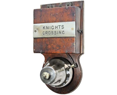 GWR crossing keepers warning bell, complete with machine engraved shelf type plate KNIGHTS CROSSING. The Mahogany case is sta