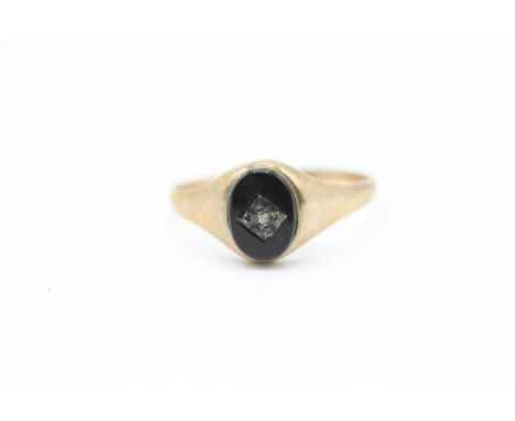 9ct gold vintage diamond &amp; back onyx signet ring (1.4g)