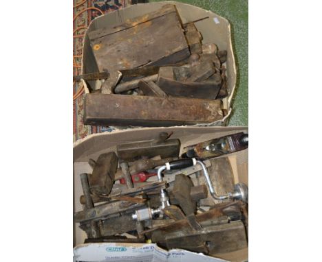 A collection of carpenter's tools, planes, etc (2)