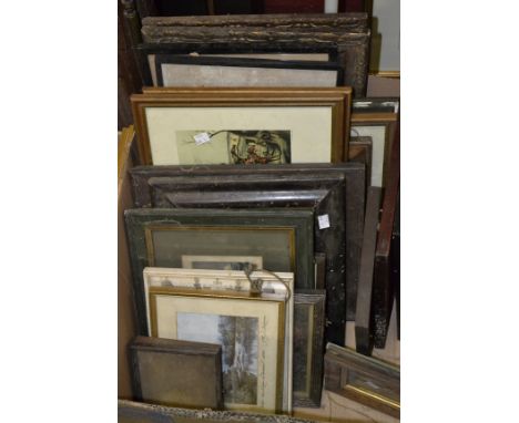 Pictures and prints - hunting scenes; topographical photographs; engravings; mostly framed; etc