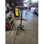 (2) Pipe Holders/Saw Horses
