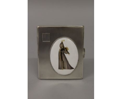 AN EDWARD VII SILVER ENGINE TURNED CIGARETTE CASE with an oval of a classical lady. Birmingham 1936. 