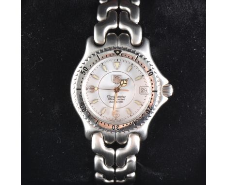 Tag Heuer - A Lady's/Gentleman's quartz Chronometer Officially Certified 200 Meters wrist watch, circular white coloured lumi