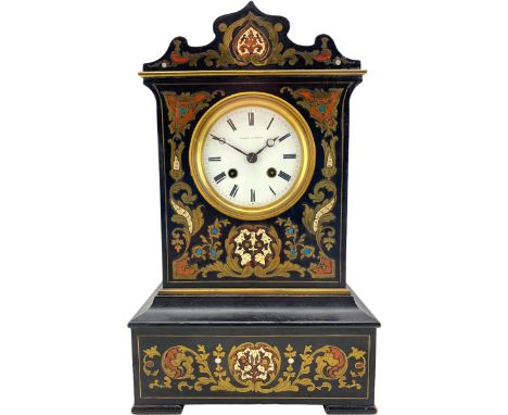 Gillies Laine of Paris - Early 19th century French 8-day mantle clock c1820, in an ebonised wooden case with decorative brass