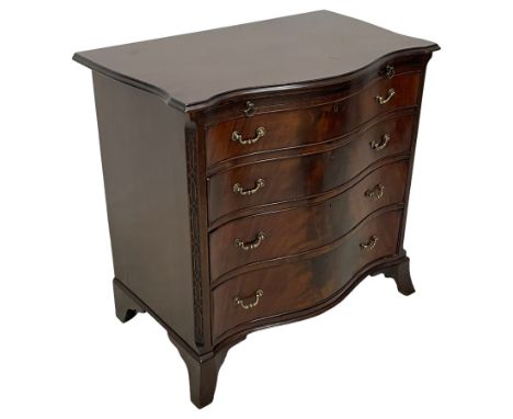 Early 20th century Chippendale design mahogany serpentine chest, moulded top over brushing slide and four graduating cock-bea