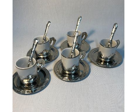 A Vintage Italian 800 grade silver coffee cans, saucers and spoons (15 pieces) 