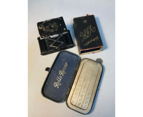Vintage Kodak ball bearing shutter camera with scratch pen and original box together with Rolls Razor 