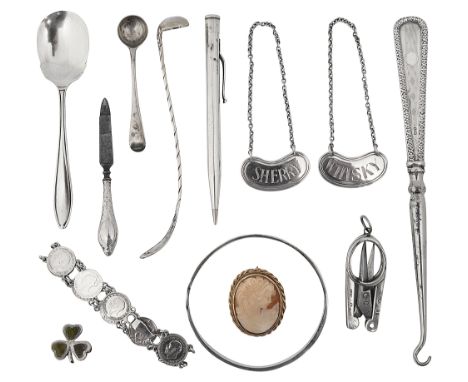 A collection of silver to include decanter labels and a 9ct gold shell cameocomprising a pair of 'Sherry' and 'Whisky' decant