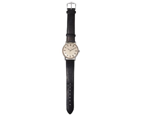 A gentleman's Omega Geneve automatic stainless steel wristwatch circa 1970round stainless steel dial with raised black hour b