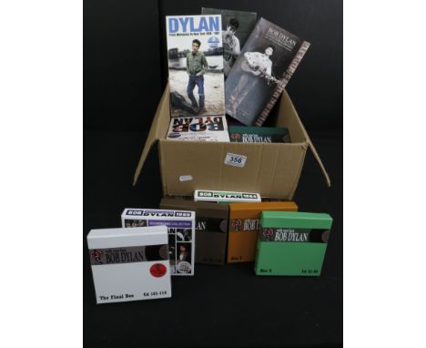 CDs - 29 Bob Dylan CD Box Sets to include Soundboard Collection examples, condition vaires but vg overall 