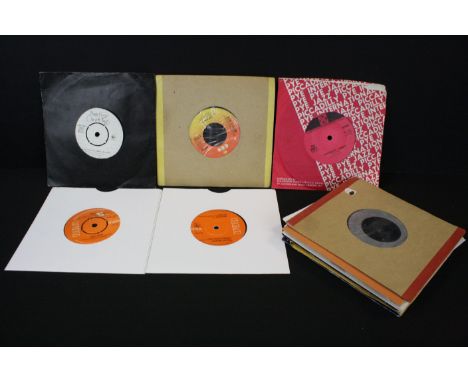 Vinyl - 16 rock &amp; pop 7" singles to include David Bowie, The Jam, Queen, Bob Dylan and more.  Condition varies. 
