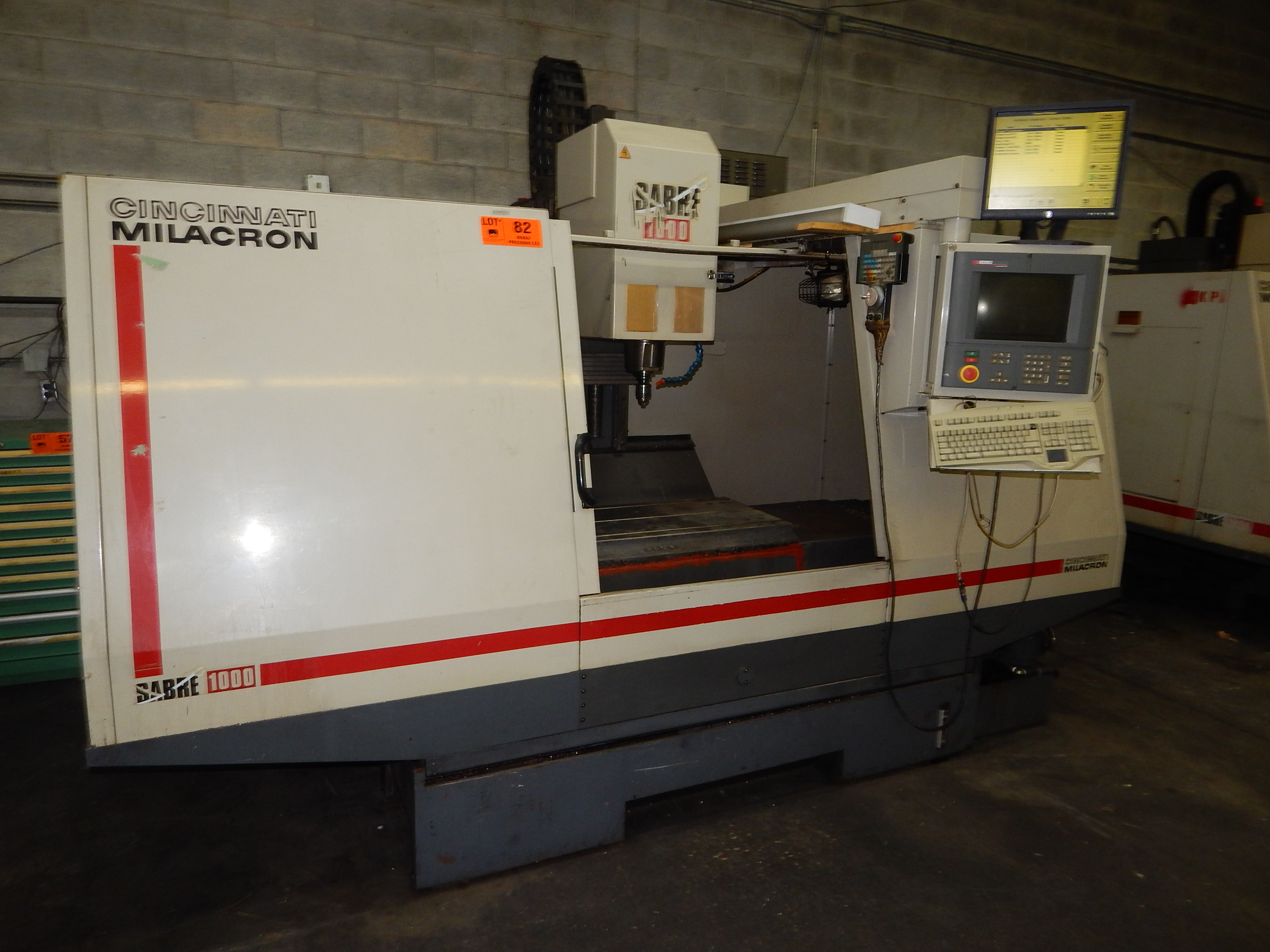 CINCINNATI MILACRON SABRE 1000 ERH CNC VERTICAL MACHINING CENTER WITH ...