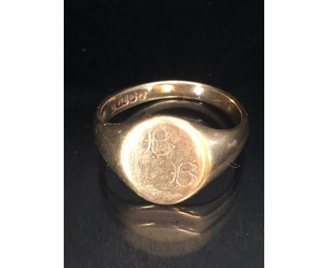 9ct Gold signet ring size 'P' and 4.7g