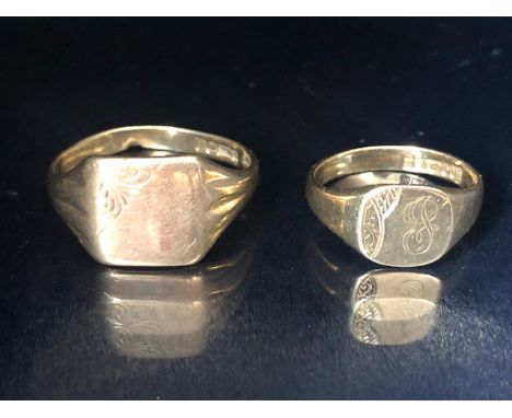 9ct gold cushion signet ring approximately 3.9g size X, along with a  9ct goldcushion signet ring approximately 2.4g size M