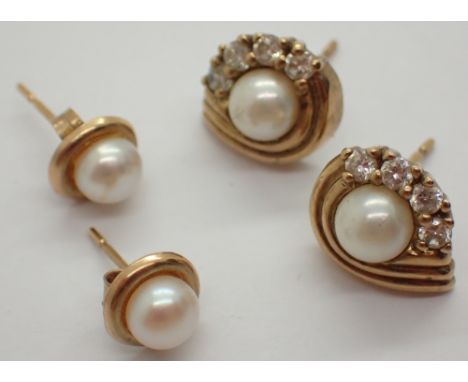 Two pairs of 9ct gold pearl earrings