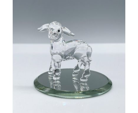 Part of the Peaceful Countryside collection. Features an adorable miniature lamb in clear crystal with black eyes, Accompanie
