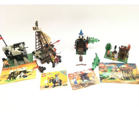 A Collection of Vintage Lego including #6036. #6009.#6020.#6246.