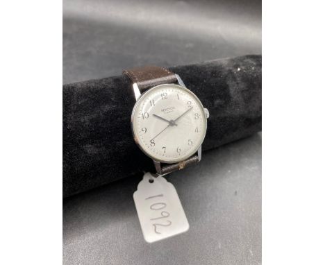 A gents wrist watch by SEKONDA with seconds sweep W/O