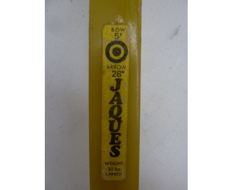 Vintage longbow, Jacques, 5 ft long, 30 lbs @ 28", flatbow