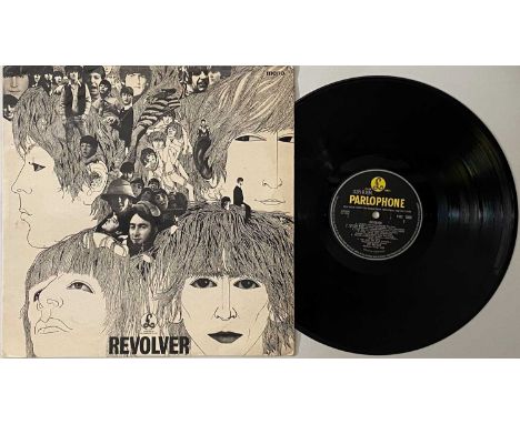 THE BEATLES - REVOLVER LP (ORIGINAL UK WITHDRAWN MIX COPY - PMC 7009). A well presented example of the scarce "withdrawn" mix