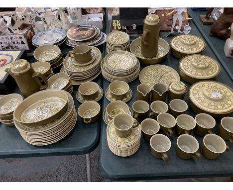 A LARGE COLLECTION OF 106 ITEMS OF FRANCISCAN REFELCTIONS RETRO DINNER WARE TO INCLUDE PLATES. CUPS, SAUCERS, BOWLS, COFFEE P