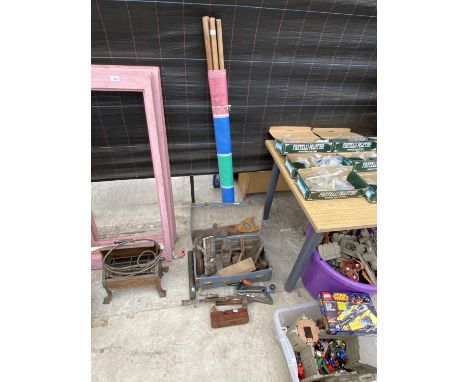 VARIOUS VINTAGE TOOLS - PLANES ETC 