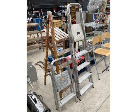 THREE SETS OF STEP LADDERS - ONE WOODEN, TWO ALLOY 