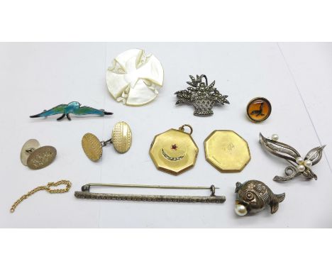 A silver and blue enamel bird brooch, four other brooches, etc., locket a/f 