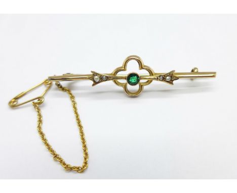 A 9ct gold, seed pearl and green stone brooch, 2g 