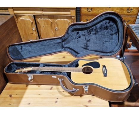 Tanglewood Nashville 4TNDCE electro acoustic guitar, serial no. AM140803137 in hard case&nbsp;Condition ReportGood overall co
