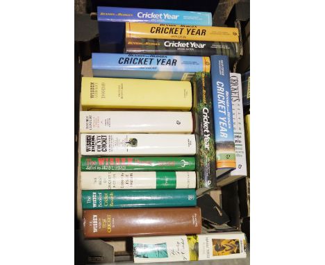 Cricketing interest&nbsp;to include various Wisden Almanacs, anthologies, book of cricket records and test cricket records, W