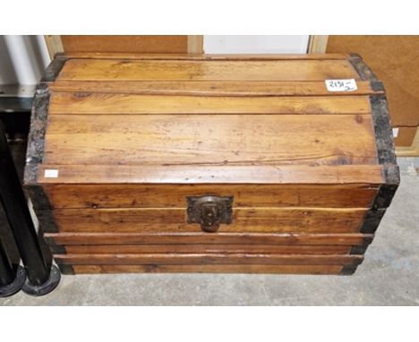 Wood and metal domed trunk, with metal carry handles, 77cm wide x 49cm high&nbsp;
