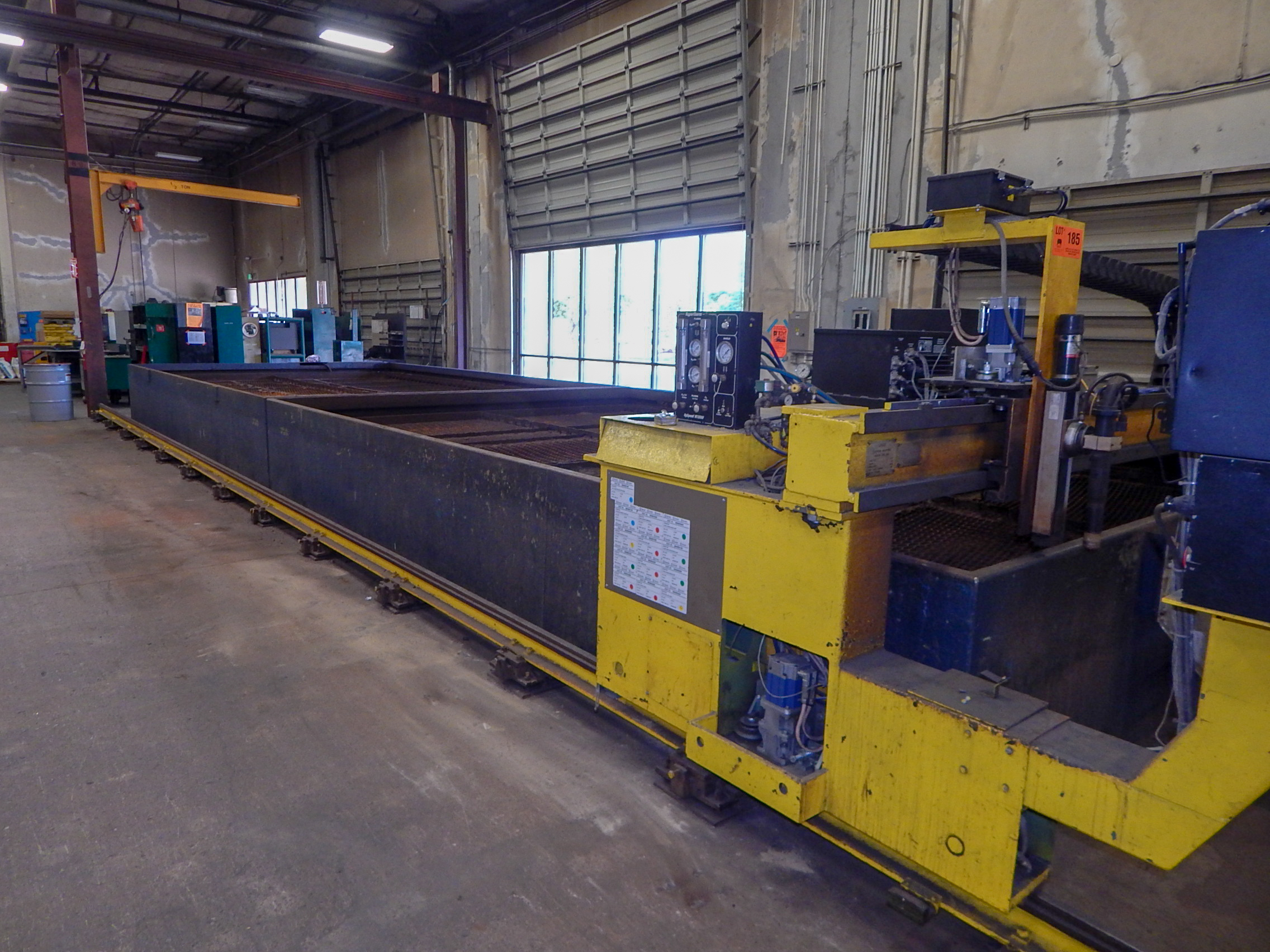 LINDE CM350 CUTTING MACHINE WITH HYPERTHERM HYSPEED HT2000 PLASMA